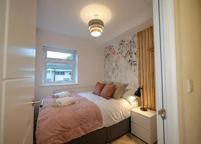 Exquisite 6 Bedroom Luxury Mánchester