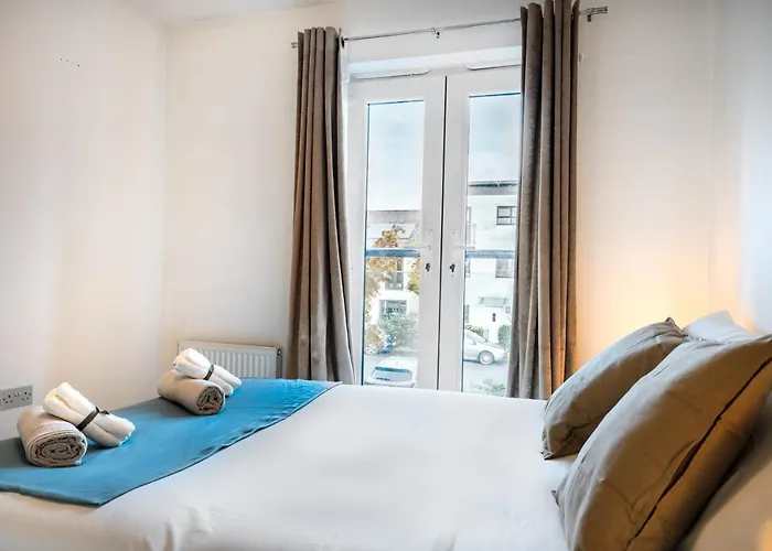 Serviced Northernnightzzz - The Gardens Manchester