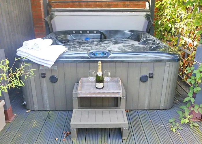 Luxurious Townhouse In Manchester