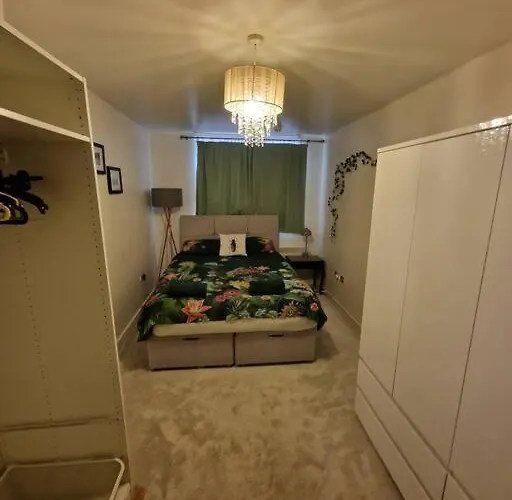 Amazing Flat In The Heart Of Centre! *