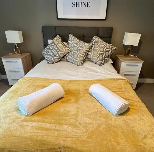 Apartment Stunning Centre Apartment! Ideal For Small Groups