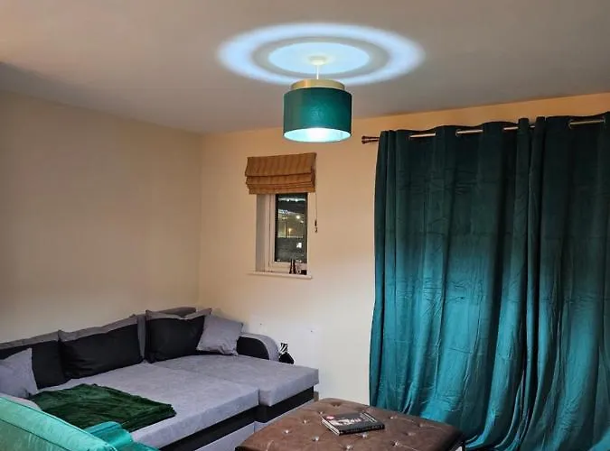 Apartament Waterfront, Ethihad Stadium