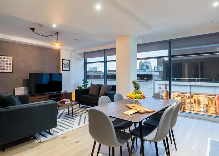 Kula - Centre Manchester