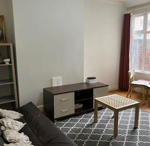 Delightful Victorian House Casa vacanze Manchester