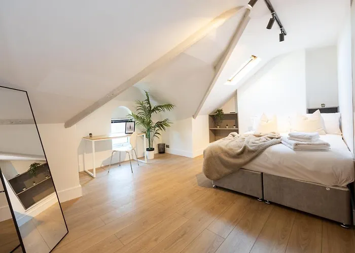 度假居 The Withington