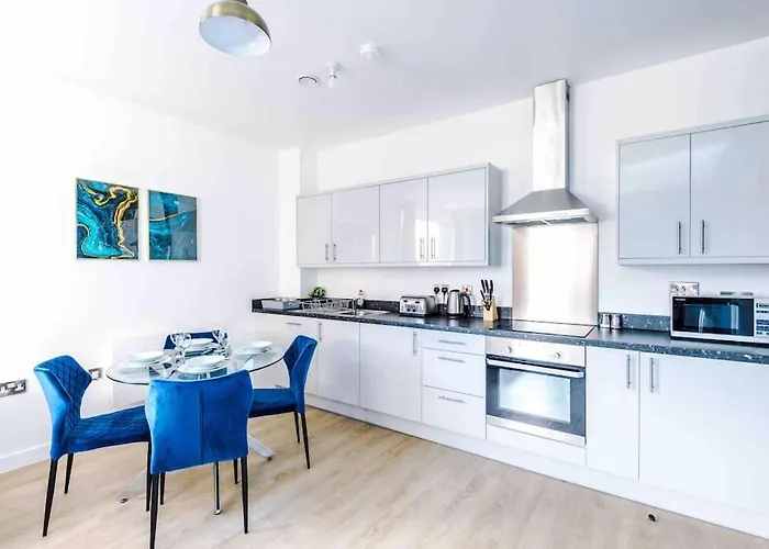2 Bedroom Gem Ancoats مانشستر