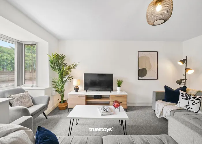 Greaves House By Truestays - 3 Bedroom House In Failsworth, Σπίτι διακοπών *