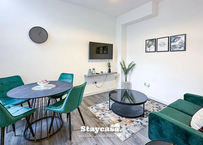 Ashfield Co-living - Private Self-cater 게스트하우스 3*