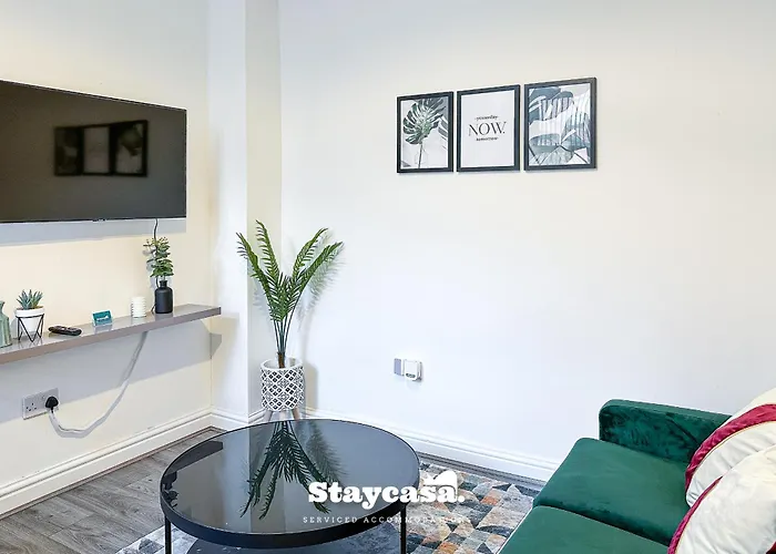 Ashfield Co-living - Private Self-cater Penzion Manchester