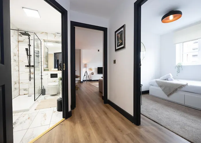 Luxurious Two-bed Stay: Mcr *