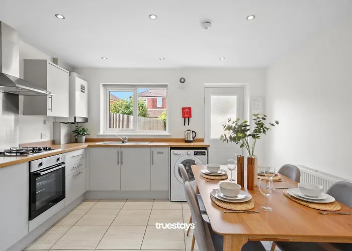 Greaves House By Truestays - 3 Bedroom House In Failsworth, * Μάντσεστερ