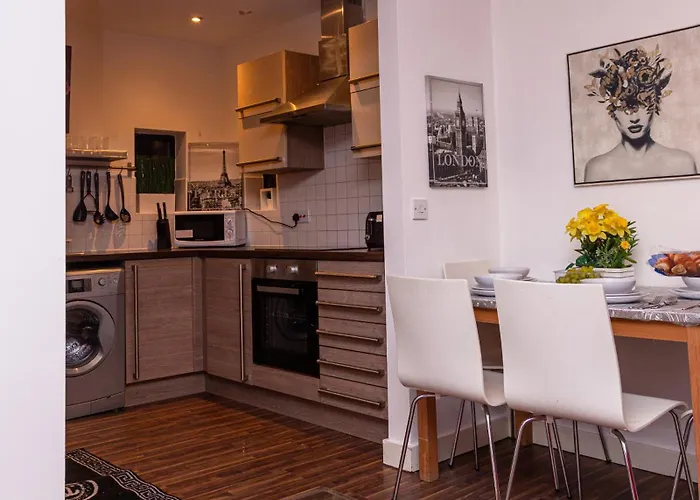 Luxury 3 King Bed Quayside *