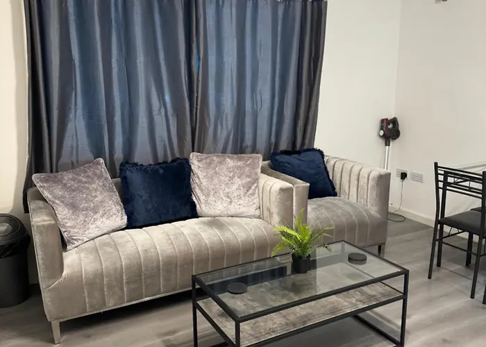 Modern Smart 2 Bedroom Apartmán