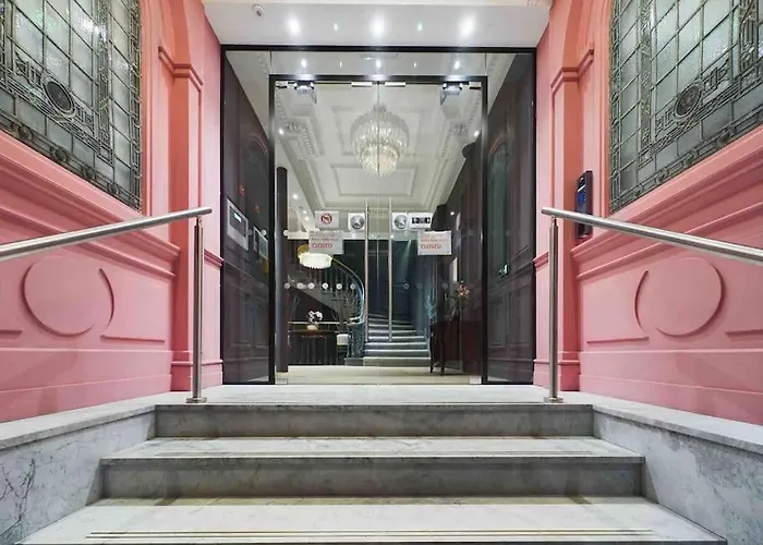 Stylish 2bed Centre Apartment *