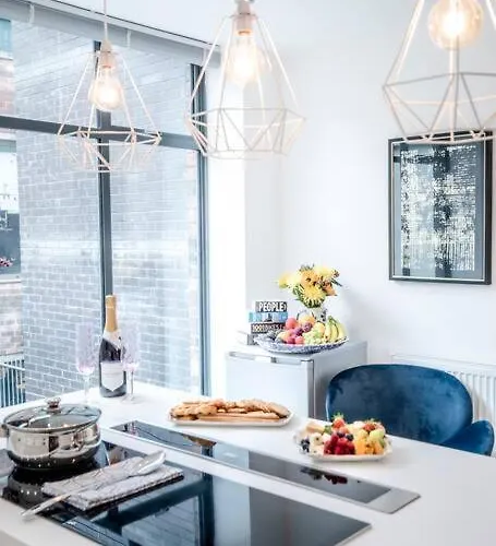 펜션 Superhost: Luxury Deansgate Townhouse 맨체스터