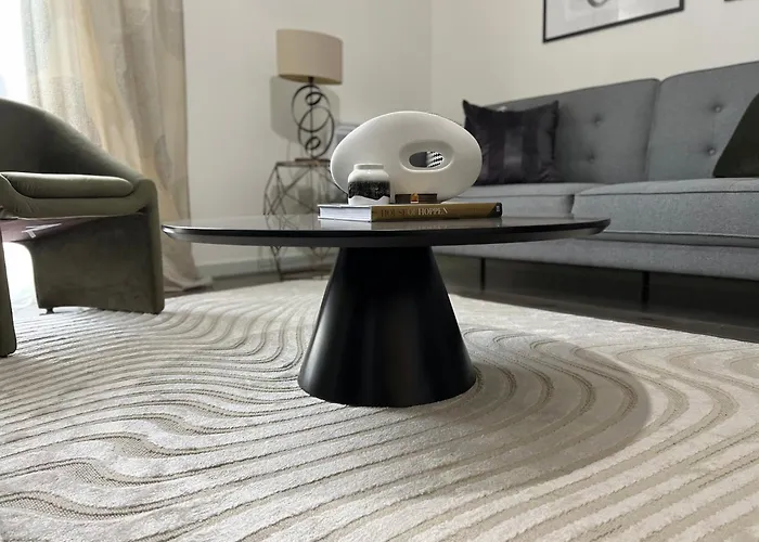 Stunning + Free Parking * 맨체스터