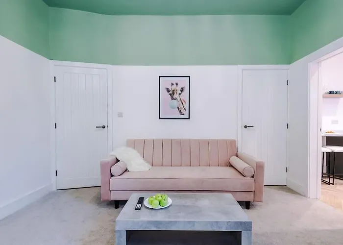 펜션 5 Bed Salford Sanctuary Retreat