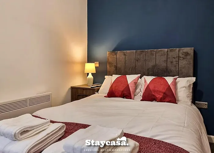 Delightful Spacious Haven With Large Driveway Tatil Evi Manchester