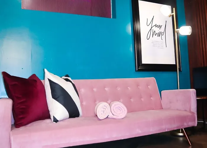 アパートホテル Manchester's Only Private Party For 12 With Makeup マンチェスター