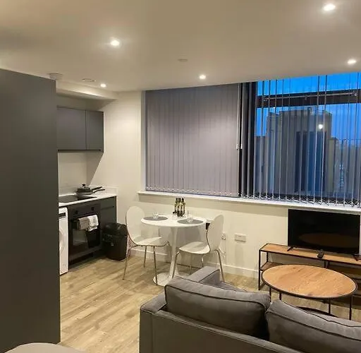 Stylish Flat In Old Trafford *