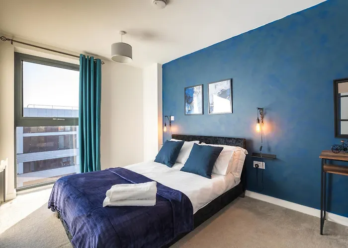 Morden 2 Bed - Old Trafford Apartmán