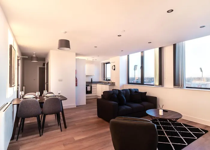 Stayzeni, Alexandra Rise 2 Bed Flat