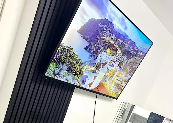 Private Modern Ensuite Near Etihad Stadium Alloggio in famiglia *