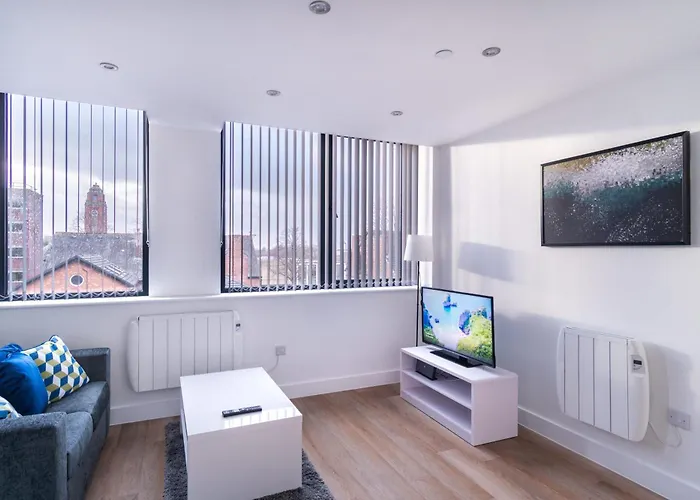 Stayzeni, Alexandra Rise Lovely 1 Bed *