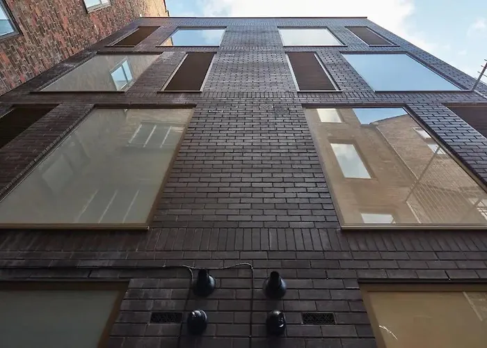 Hammock Heights! Hot Tub,private Garage,citycentre Manchester