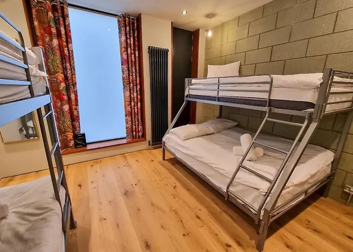 Hammock Heights! Hot Tub,private Garage,citycentre *