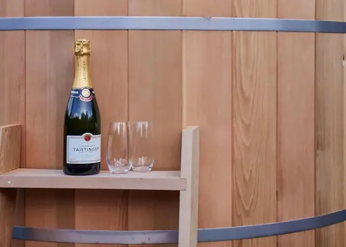 Hammock Heights! Hot Tub,private Garage,citycentre Manchester