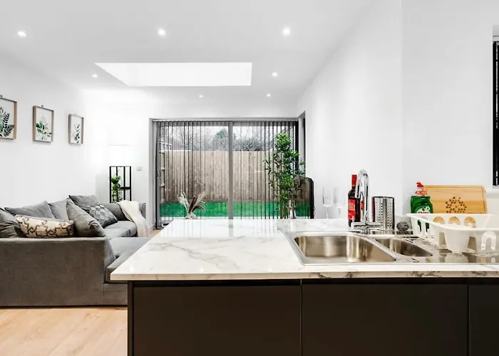 펜션 New Build Haven - Close To Centre - Etihad