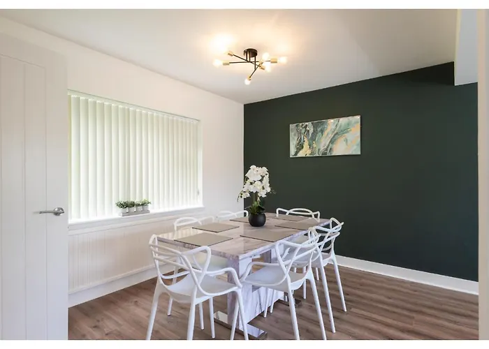 Cozy 3 Bd House, Perfect For Large Group Of 6 Apartmán Manchester