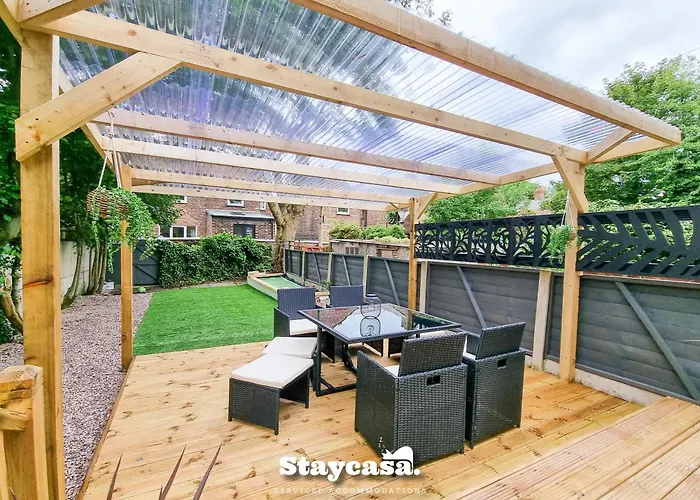 Spacious 5br In Leafy Withington Manchester