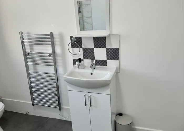 2 Bedroom Flat Close To City, Stadium And Coop Arena * 맨체스터