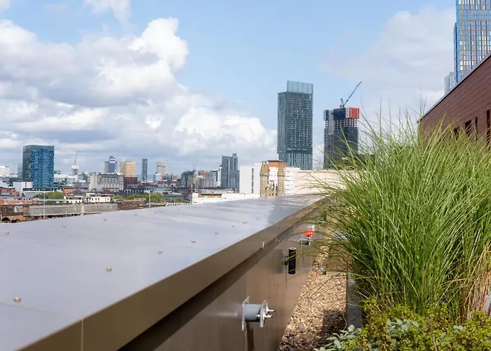 3bdr Penthouse By Torr Group Short Lets & Serviced With Private Rooftop Garden Appartement