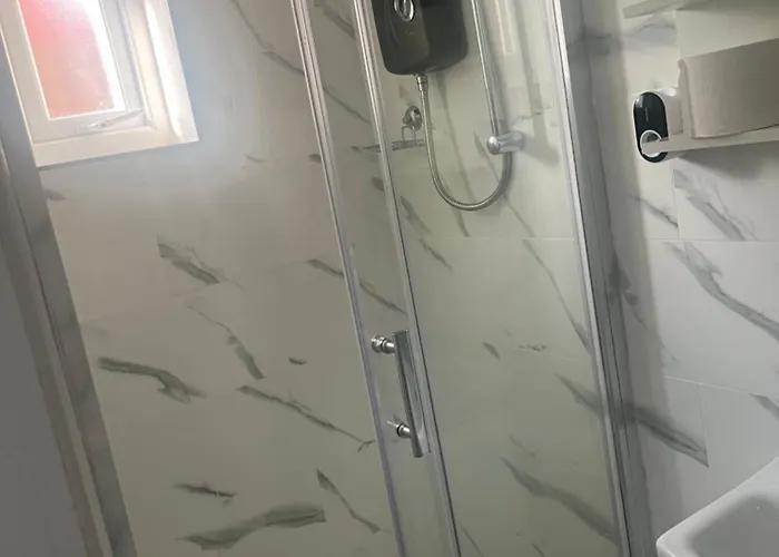 Daire Dynasty Manchester