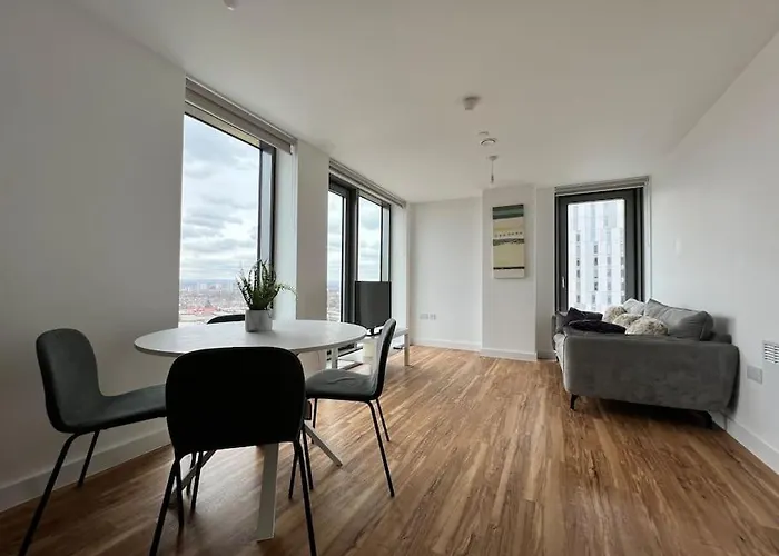 Appartement 19th Floor 2 Bedroom With Stunning Views