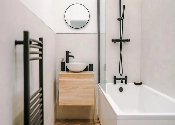 4 Bedroom House Eccles 펜션 *