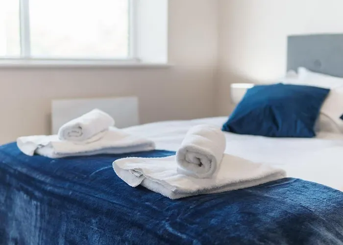 Spacious & Bright 2 Bed Apartman *