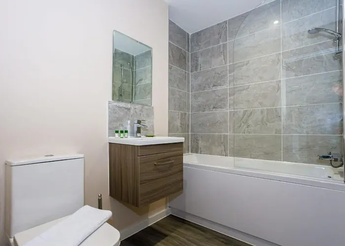 Lovely Modern 1 Bedroom