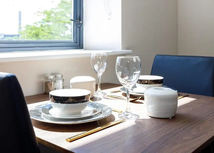 Apartament Lovely Modern 1 Bedroom *