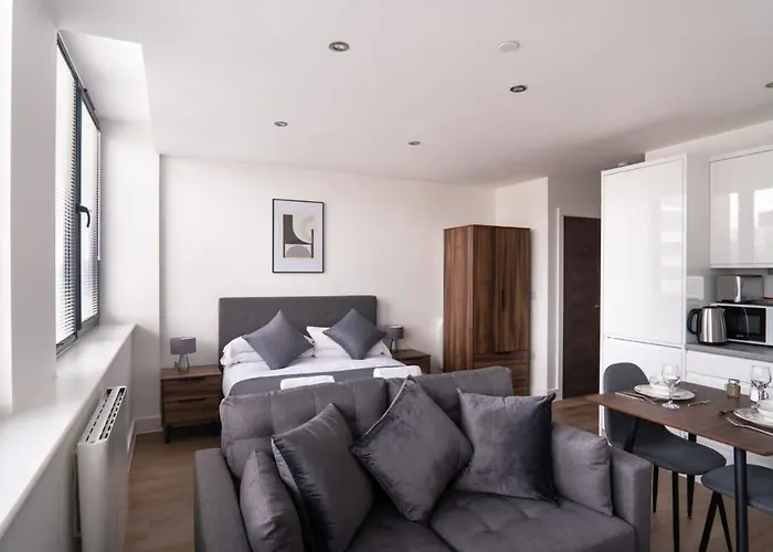 Apartament Zeni, Alexandra Rise Chic Manchester