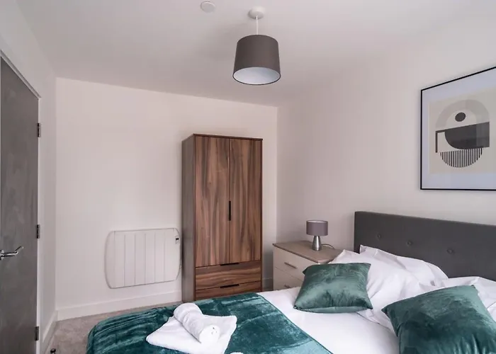 Zeni, Alexandra Rise Neat 1 Bed Appartement *