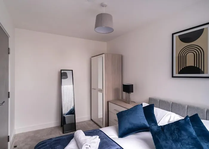 Zeni, Alexandra Rise Chic 1br Flat *