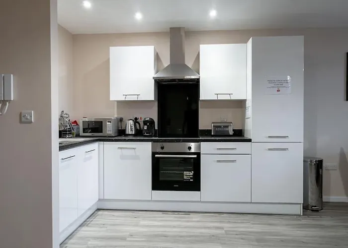 1bed Apartment, Free Parking For Two, Long Term Discounts