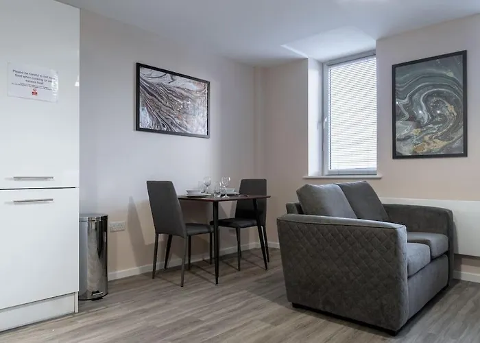 1bed Apartment, Free Parking For Two, Long Term Discounts 公寓