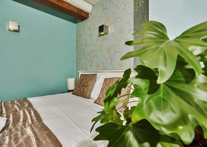 Lushpads 4* Manchester