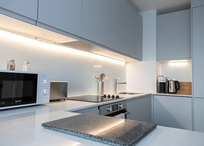 Stunning 2 Bedroom 아파트