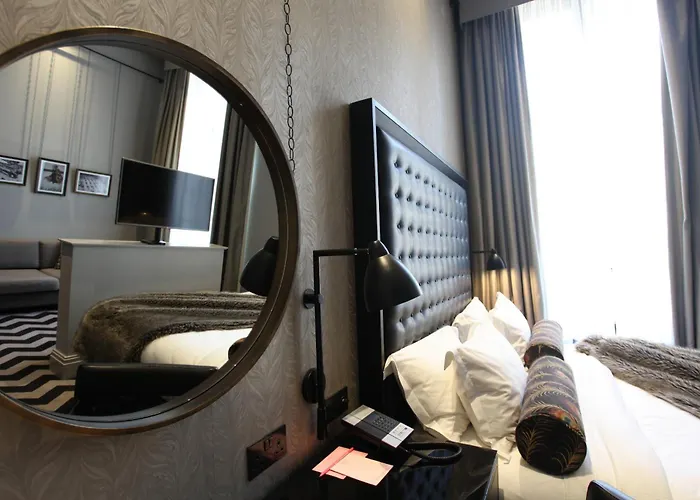 Gotham 5* Manchester